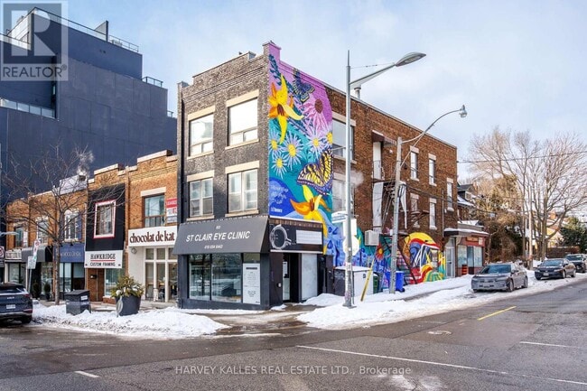 property at 822 St Clair Ave W