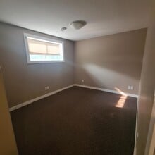 430 Ottawa St in Regina, SK - Building Photo - Building Photo