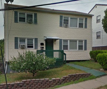25 Oxford St in Paterson, NJ - Building Photo