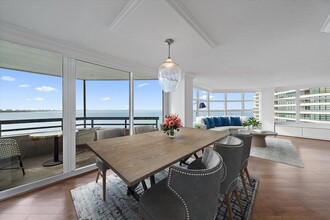 888 Blvd of the Arts in Sarasota, FL - Building Photo - Building Photo