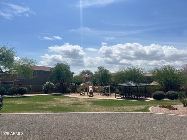 21846 N 40th Way in Phoenix, AZ - Building Photo - Building Photo