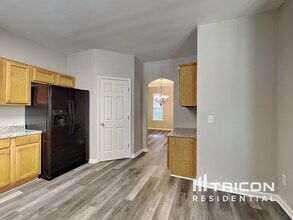606 Brookwater Dr in Stockbridge, GA - Building Photo - Building Photo