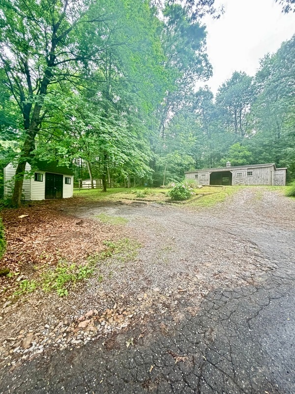 property at 616 Springville Rd