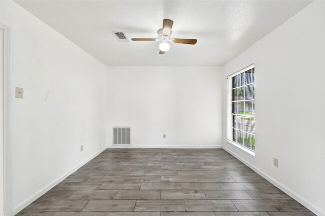 property at 13906 Bearwood Rd