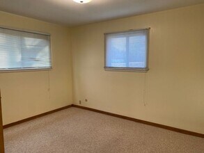 2964 Mansueto Dr in Stevensville, MI - Building Photo - Building Photo
