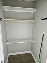 313 Elm St, Unit B in Greencastle, IN - Building Photo - Building Photo