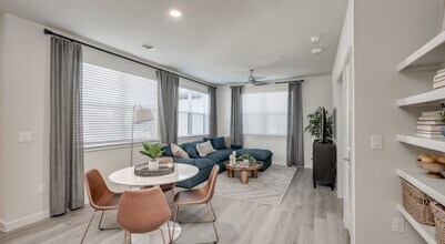 100 Hogan St in Houston, TX - Building Photo - Building Photo
