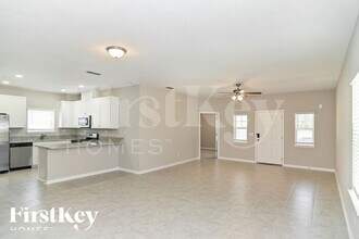 75360 Fox Cross Ave in Yulee, FL - Building Photo - Building Photo