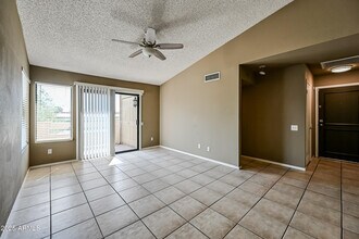 2035 S Elm St in Tempe, AZ - Building Photo - Building Photo