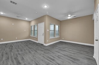 2322 Delafield St in Houston, TX - Building Photo - Building Photo