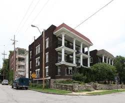 Hampton in Kansas City, MO - Building Photo
