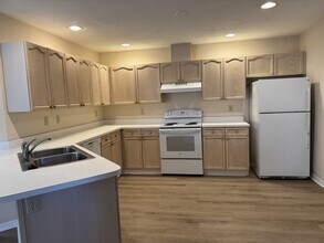 12303 Londonderry Ln in Bonita Springs, FL - Building Photo - Building Photo