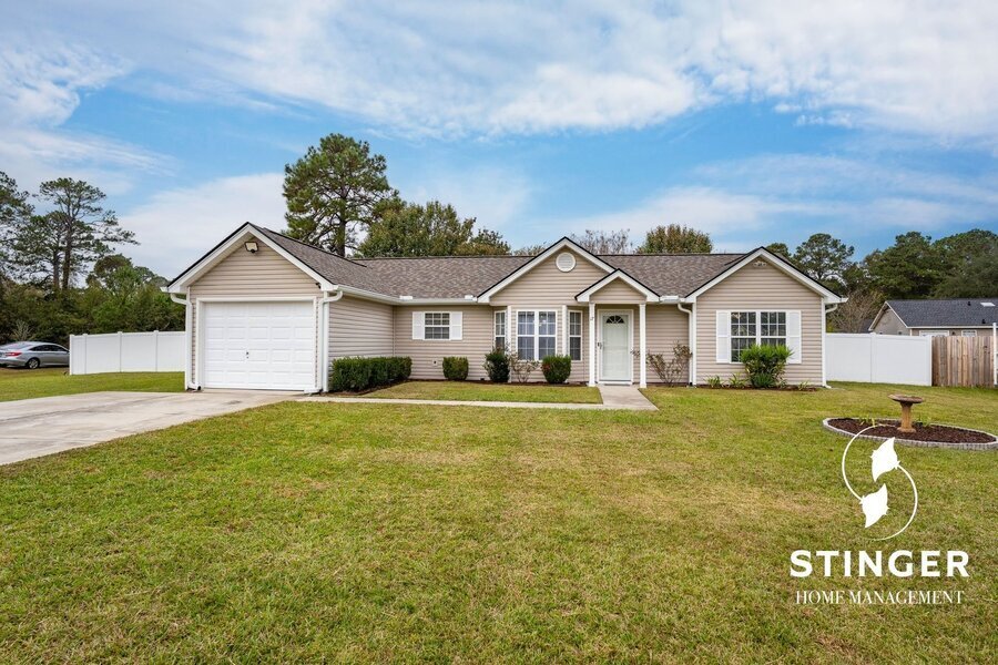 17 Blacksmith Cir in Beaufort, SC - Building Photo