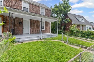 2872 Kansas Rd in Camden, NJ - Foto de edificio - Building Photo