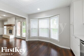 1333 SW 21st St in Blue Springs, MO - Building Photo - Building Photo