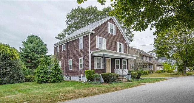 27 Commonwealth Ave, Unit 2