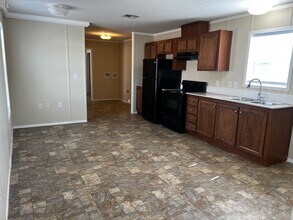 709 N Collins Fwy in Howe, TX - Building Photo - Building Photo