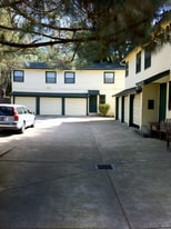 210 S E St in Santa Rosa, CA - Building Photo