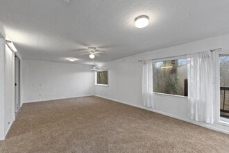 366 E Post Oak Crossing SW in Marietta, GA - Building Photo - Building Photo