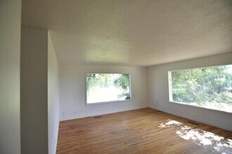 1225 Melody Dr in Idaho Falls, ID - Building Photo - Building Photo