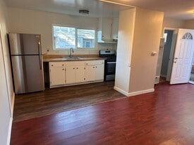 3464 Wilson Ave in Oakland, CA - Building Photo