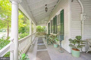 315 Chestnut St in Moorestown, NJ - Building Photo