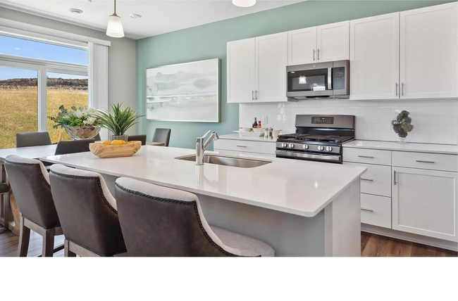 20065 62nd Pl in Corcoran, MN - Foto de edificio - Building Photo