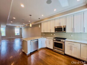 3542 13th St NW, Unit 2 in Washington, DC - Building Photo - Building Photo