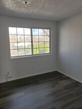 1975 Akron St in Aurora, CO - Building Photo - Building Photo