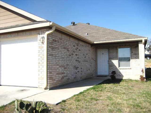 717 Claremont Pkwy in Marble Falls, TX - Building Photo - Building Photo