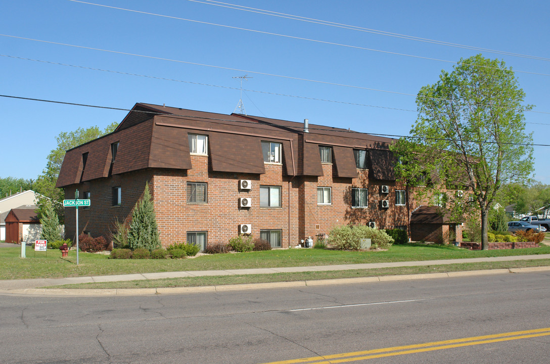 Elk Ridges Estates in Elk River, MN - Building Photo