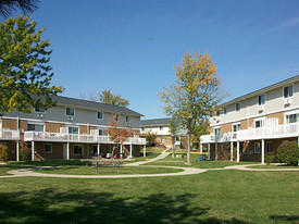 Clinton Circle Apartments