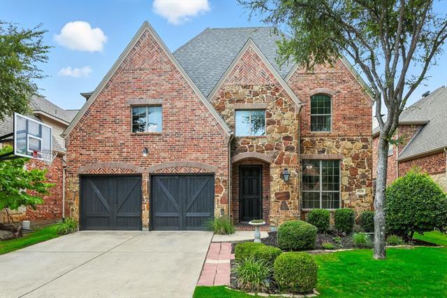 8828 Cypress Creek Rd in Lantana, TX - Building Photo