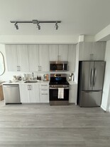 1371 NW 38th St, Unit A2 in Miami, FL - Building Photo
