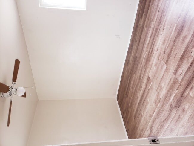 3886 Superior St in San Diego, CA - Building Photo - Building Photo