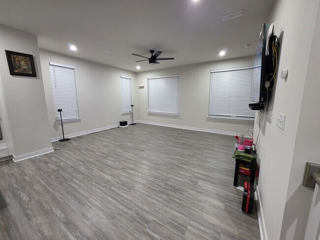 9773 Oaklawn Blvd NW in Huntersville, NC - Building Photo - Building Photo