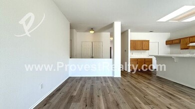 13622 Cobalt Rd in Victorville, CA - Building Photo - Building Photo