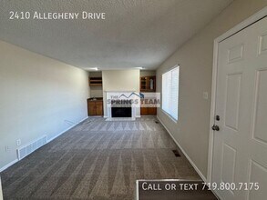 2410 Allegheny Dr in Colorado Springs, CO - Building Photo - Building Photo