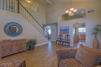10429 E Hillery Dr in Scottsdale, AZ - Building Photo - Building Photo