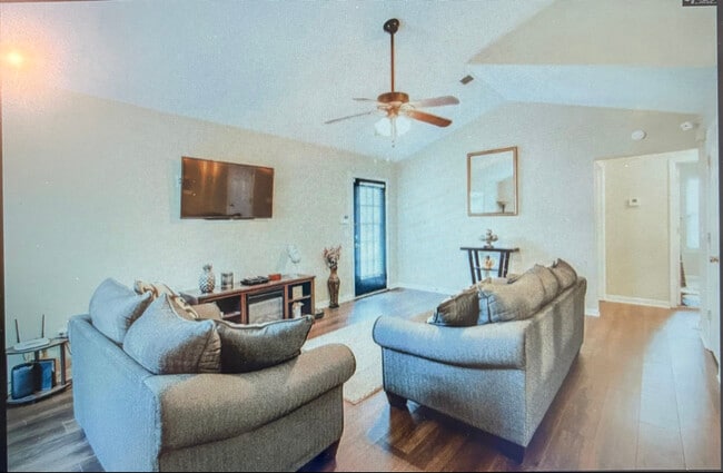 120 Whixley Ln in Columbia, SC - Building Photo - Building Photo