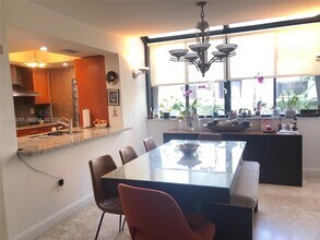 3027 NE 183rd Ln in Aventura, FL - Building Photo - Building Photo