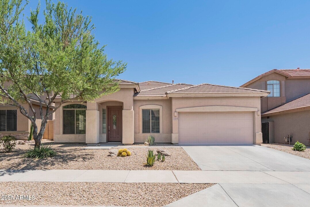 33309 N 24th Dr in Phoenix, AZ - Building Photo
