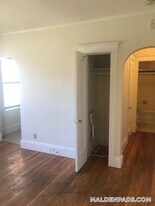 349 Pleasant St in Malden, MA - Building Photo