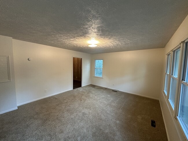 361 Taft St in Laurinburg, NC - Building Photo - Building Photo