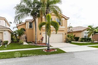 17460 SW 22nd St in Miramar, FL - Building Photo - Building Photo