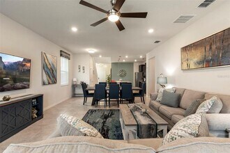 7195 Oakmoss Loop in Davenport, FL - Building Photo - Building Photo