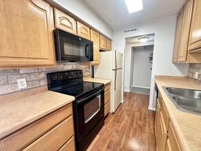 42 Lester Ave in Murray, UT - Building Photo - Building Photo
