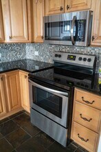 6157 N Sheridan Rd, Unit 21J in Chicago, IL - Foto de edificio - Building Photo