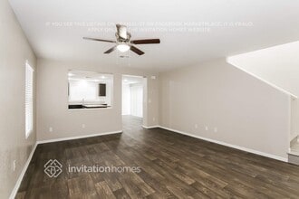 4946 Volcanic Rock Ln in Las Vegas, NV - Building Photo - Building Photo