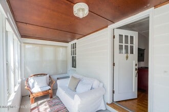 38 Madison St in Saratoga Springs, NY - Building Photo - Building Photo